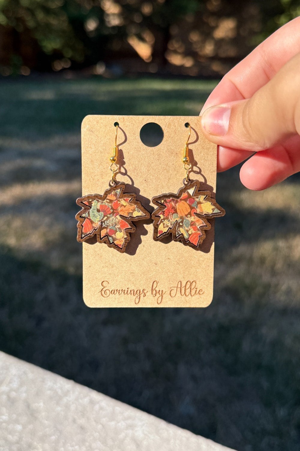 Fall Leaf Dangly 3-Photoroom